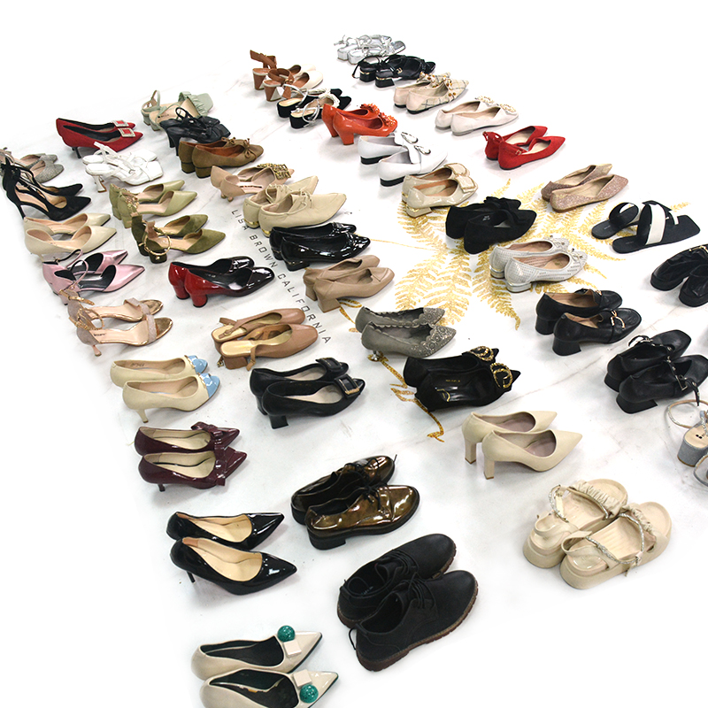 Kazakhstan used shoes_geryon vintage