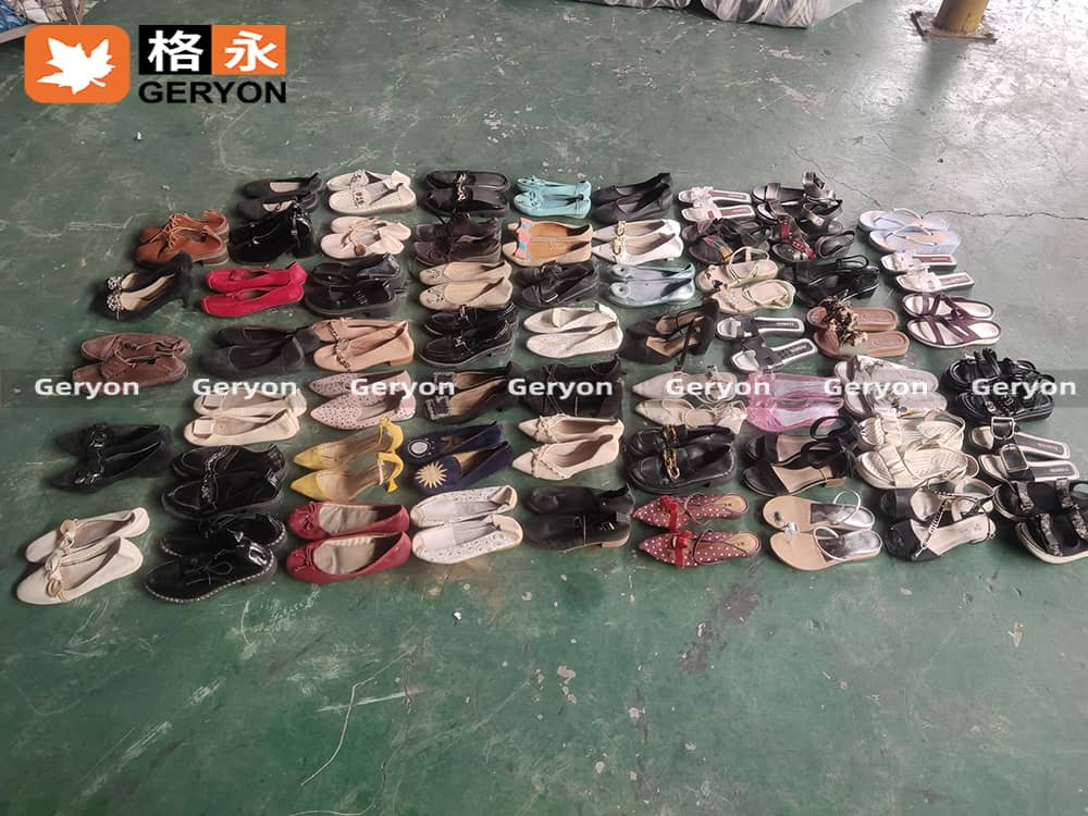 Burundi used shoes_geryonvintage