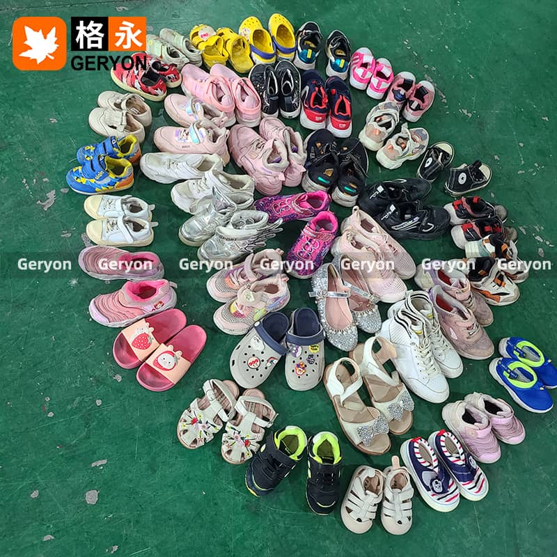 Maldives used shoes_geryonvintage