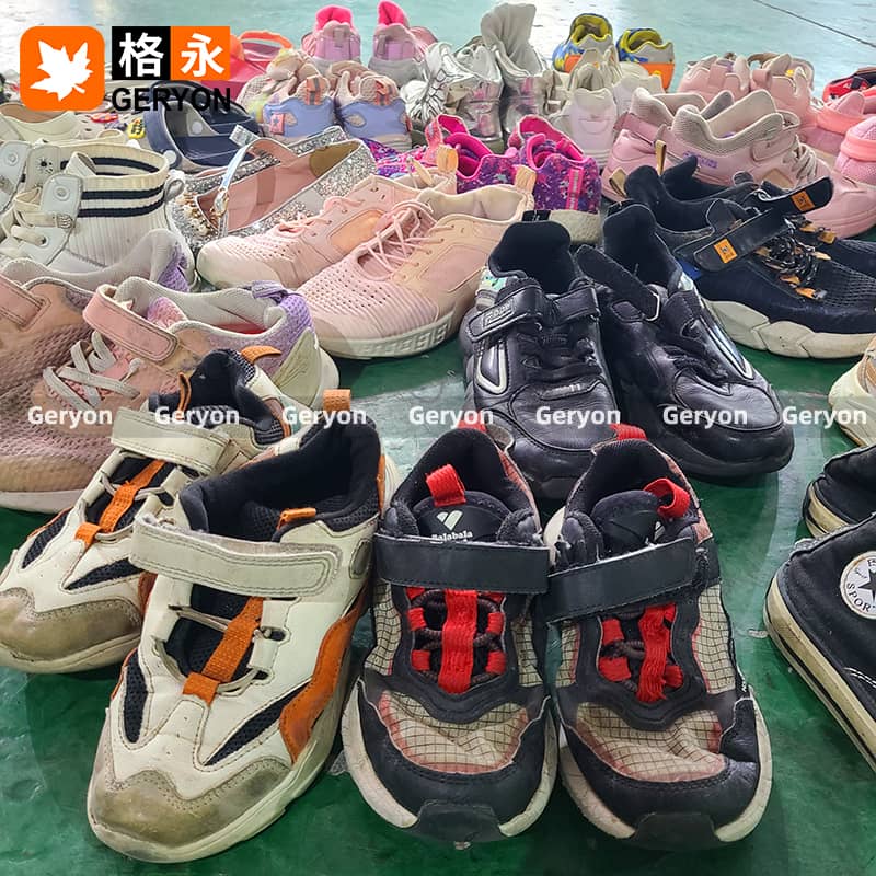 El Salvador used shoes_geryon vintage