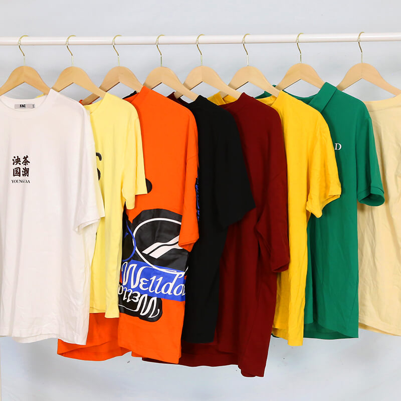 Gabon used clothes_tshirt