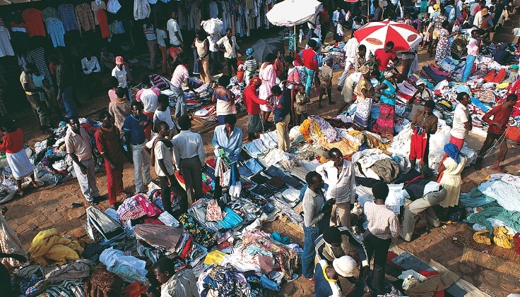 Rwanda used clothes_market shopping