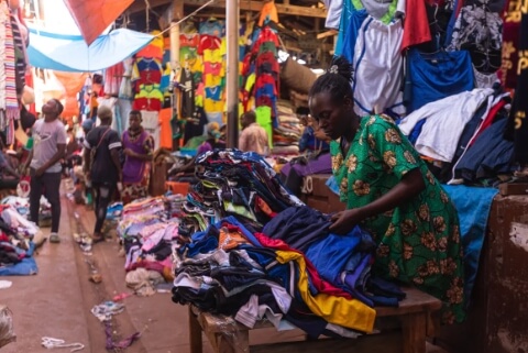 Uganda used clothes_brick and mortar store