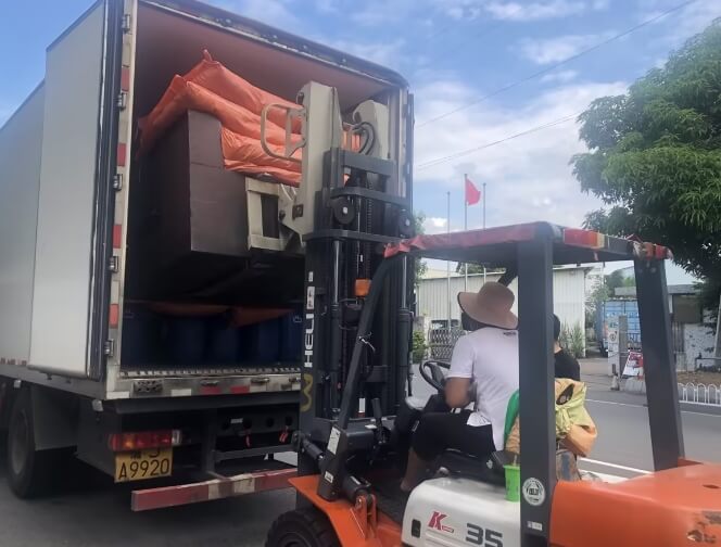 Zambia used clothes_logistic service