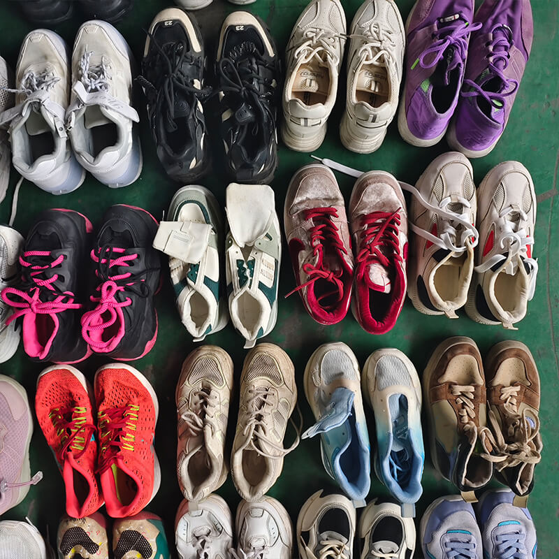 secondhand sneaker_women sneaker